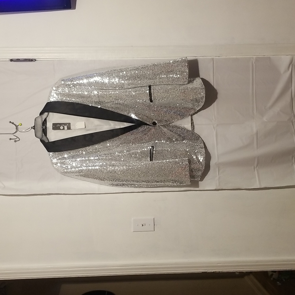 Men's silver sequin light weight dinner/party jacket